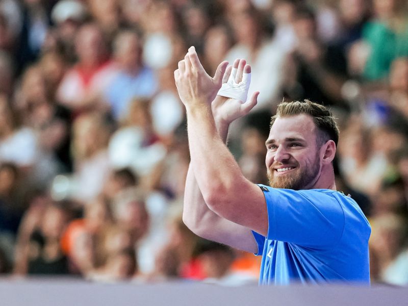 atletica fweir zane lancio del peso finale sfb06629 copia simone ferraro ph atletica fweir zane lancio del peso finale sfb06629 copia simone ferraro ph