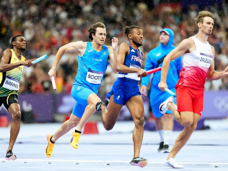 atletica staffettax400 mista finale sfb09000 copia simone ferraro ph atletica staffettax400 mista finale sfb09000 copia simone ferraro ph