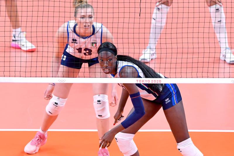 VOLLEY F ITA SRB foto Simone Ferraro GMT SFA_2207 copia VOLLEY F ITA SRB foto Simone Ferraro GMT SFA_2207 copia