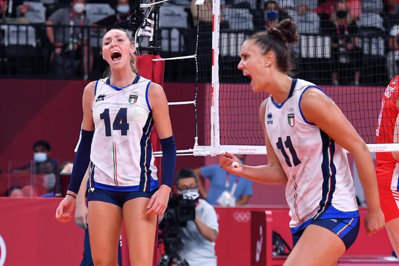 VOLLEY F ITA SRB foto Simone Ferraro GMT SFA_2784A copia VOLLEY F ITA SRB foto Simone Ferraro GMT SFA_2784A copia