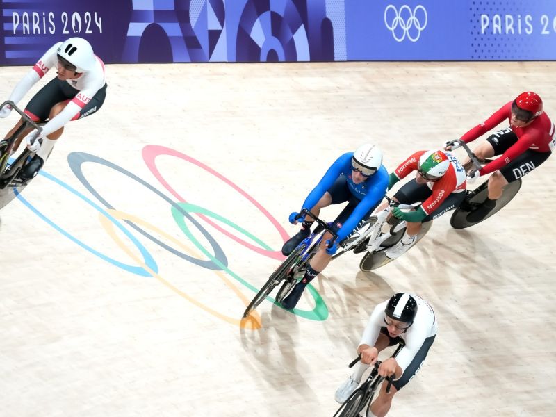 ciclismo viviani elia pista omnium u   scratch sfe06370 copia simone ferraro ph ciclismo viviani elia pista omnium u   scratch sfe06370 copia simone ferraro ph