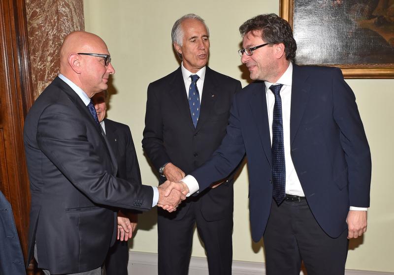 036 Bach Palazzo Chigi Mezzelani GMT 036 Bach Palazzo Chigi Mezzelani GMT