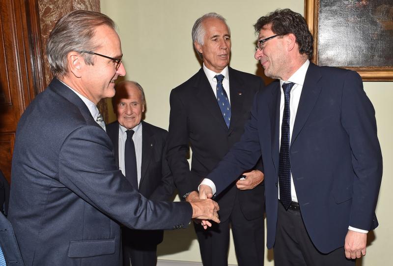 041 Bach Palazzo Chigi Mezzelani GMT 041 Bach Palazzo Chigi Mezzelani GMT