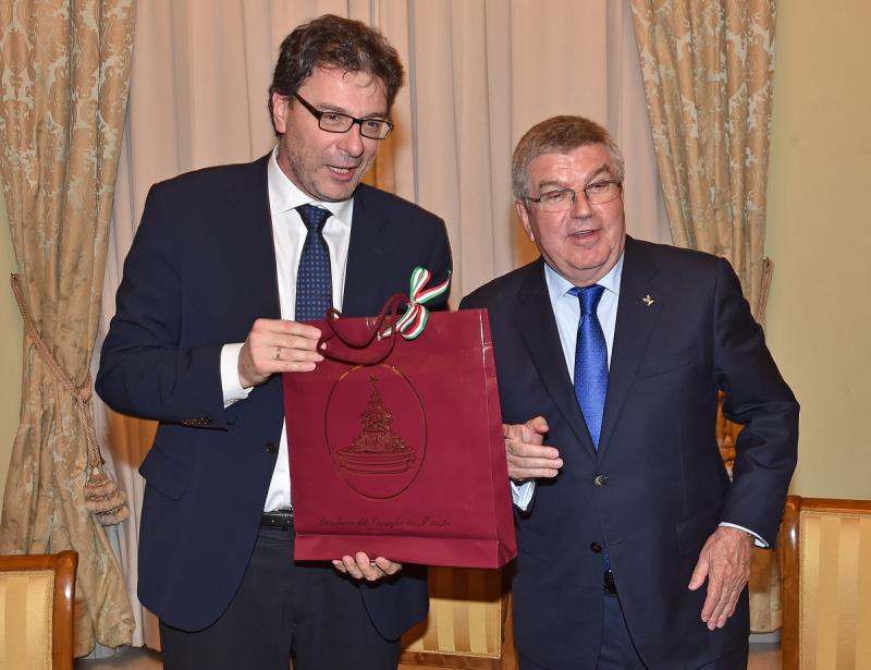 055 Bach Palazzo Chigi Mezzelani GMT 055 Bach Palazzo Chigi Mezzelani GMT