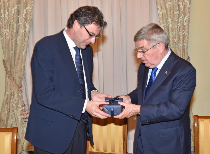 057 Bach Palazzo Chigi Mezzelani GMT 057 Bach Palazzo Chigi Mezzelani GMT