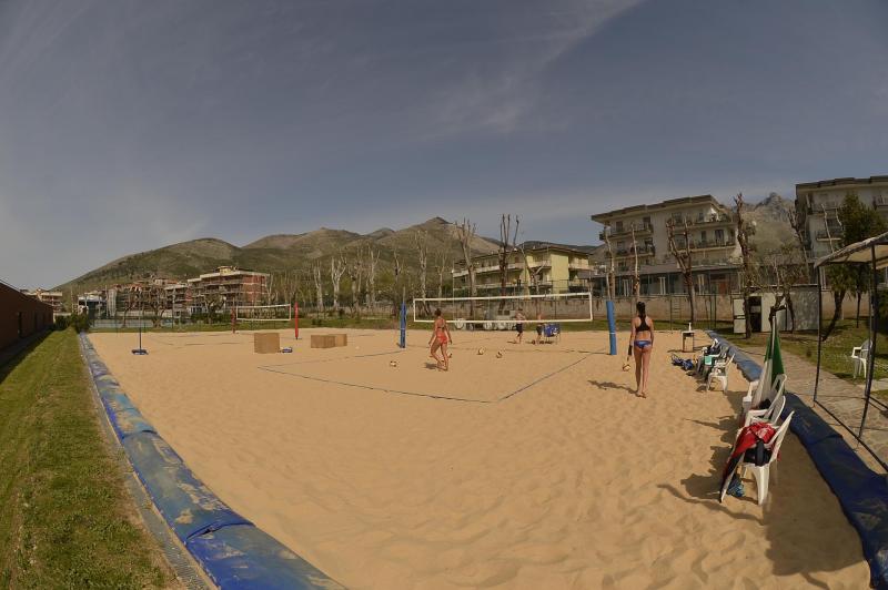 _oli8499_20220528_1806719764 _oli8499_20220528_1806719764