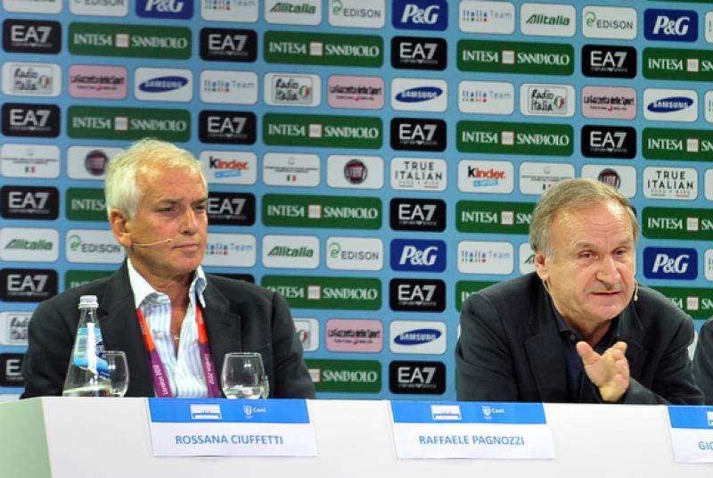 12ferraro_conf001 12ferraro_conf001