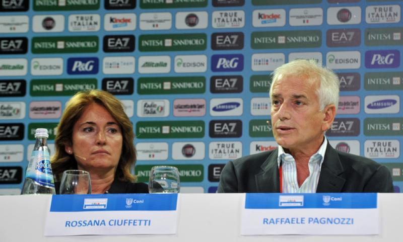 12ferraro_conf008 12ferraro_conf008