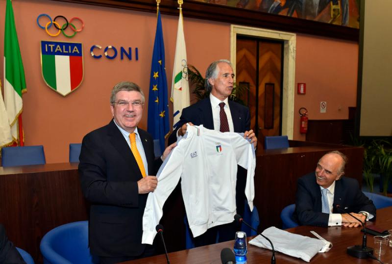 1000gmt043 1000gmt043