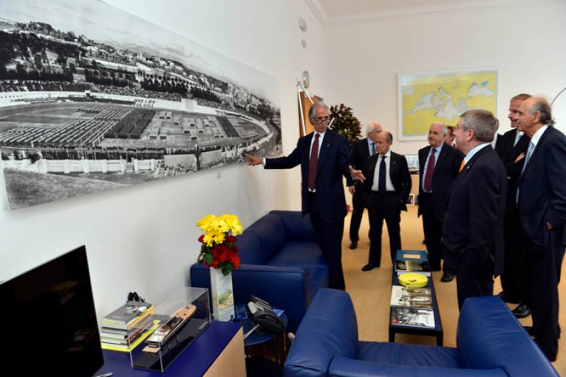 1000gmt054 1000gmt054