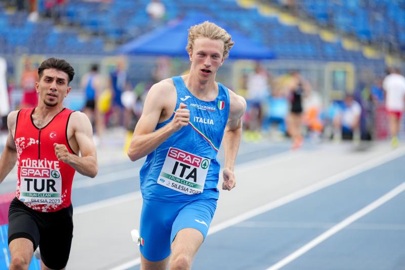 LORENZO BENATI 400m Ph Simone Ferraro SFA07474 copia LORENZO BENATI 400m Ph Simone Ferraro SFA07474 copia
