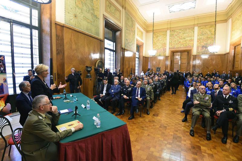 mezzelanigmt33 mezzelanigmt33