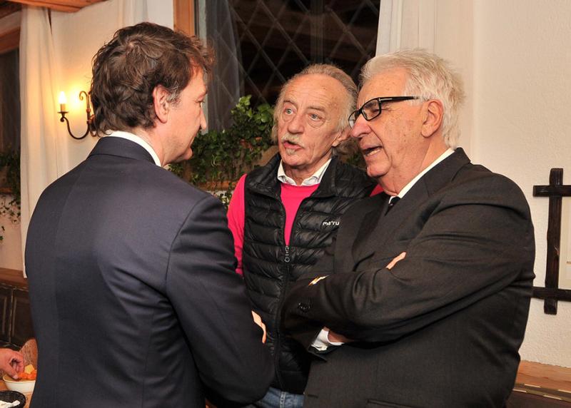 Cortina Cena foto Simone Ferraro - GMT 007 Cortina Cena foto Simone Ferraro - GMT 007