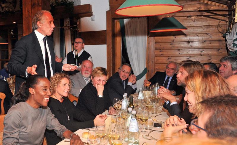 Cortina Cena foto Simone Ferraro - GMT 043 Cortina Cena foto Simone Ferraro - GMT 043