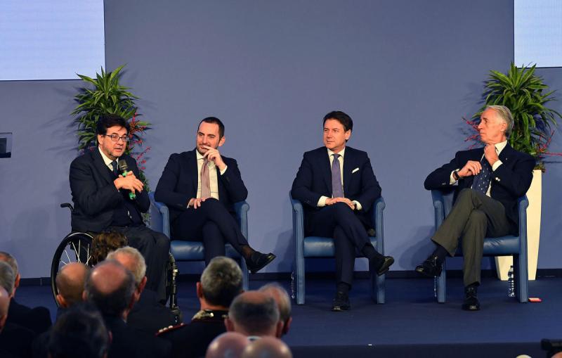 collari_doro_foto_mezzelani_pagliaricci_gmt024_20191216_1083054543 collari_doro_foto_mezzelani_pagliaricci_gmt024_20191216_1083054543