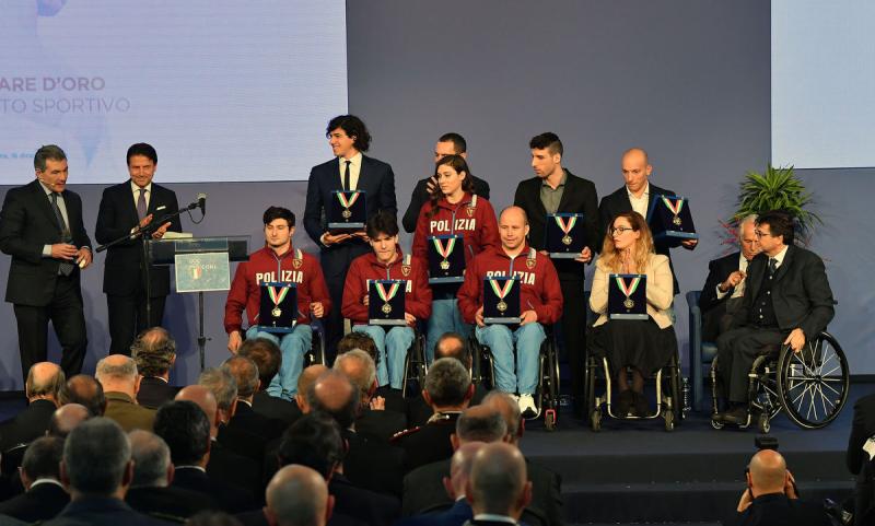 collari_doro_foto_mezzelani_pagliaricci_gmt040_20191216_1387333547 collari_doro_foto_mezzelani_pagliaricci_gmt040_20191216_1387333547