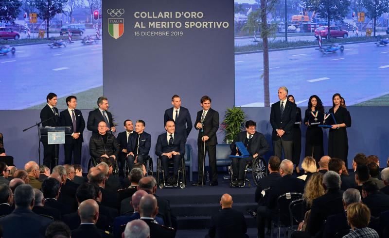 collari_doro_foto_mezzelani_pagliaricci_gmt053_20191216_1636815561 collari_doro_foto_mezzelani_pagliaricci_gmt053_20191216_1636815561