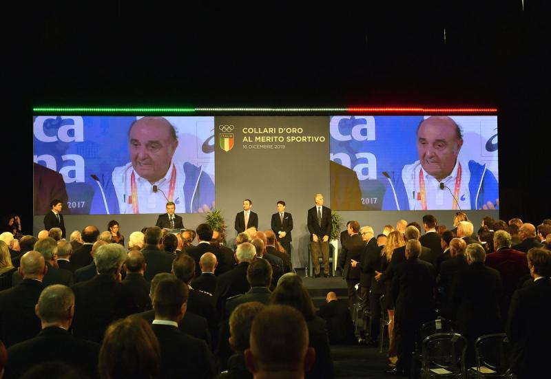 collari_doro_foto_mezzelani_pagliaricci_gmt094bis_20191216_1711961106 collari_doro_foto_mezzelani_pagliaricci_gmt094bis_20191216_1711961106