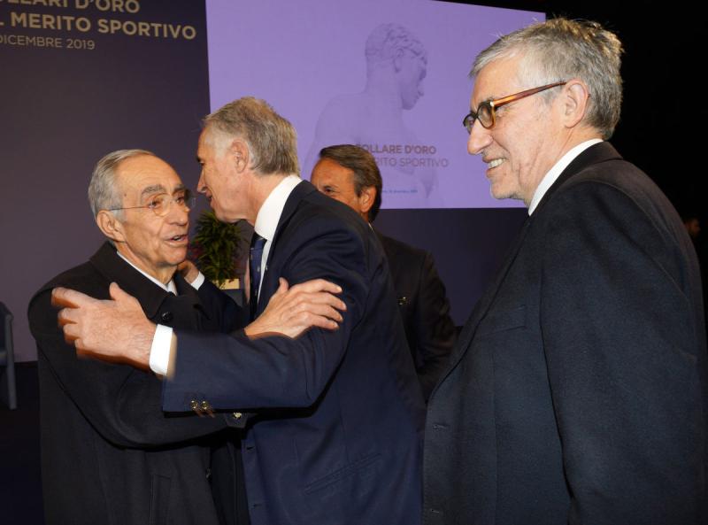 collari_doro_foto_mezzelani_pagliaricci_gmt102_20191216_1576107775 collari_doro_foto_mezzelani_pagliaricci_gmt102_20191216_1576107775