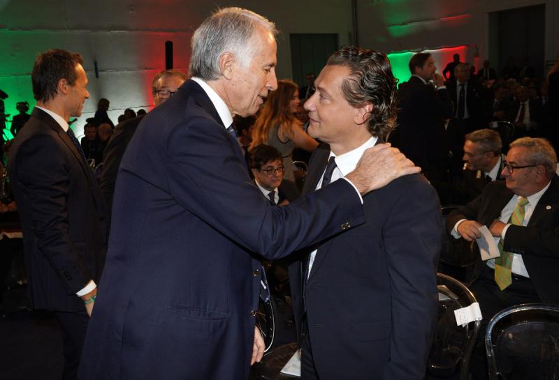 collari_doro_foto_mezzelani_pagliaricci_gmt103_20191216_1614059907 collari_doro_foto_mezzelani_pagliaricci_gmt103_20191216_1614059907