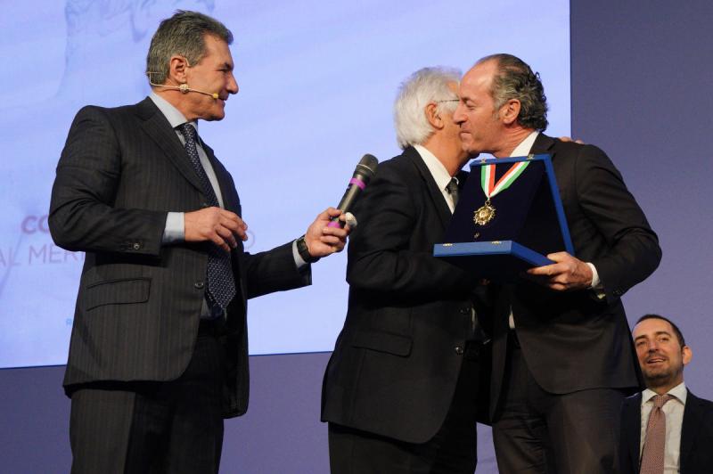 collari_doro_foto_mezzelani_pagliaricci_gmt279_20191216_1239326963 collari_doro_foto_mezzelani_pagliaricci_gmt279_20191216_1239326963
