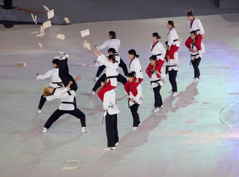 180209_034cerimonia_apertura_ferraro_pagliaricci_-_gmt_20180209_1051987450 180209_034cerimonia_apertura_ferraro_pagliaricci_-_gmt_20180209_1051987450