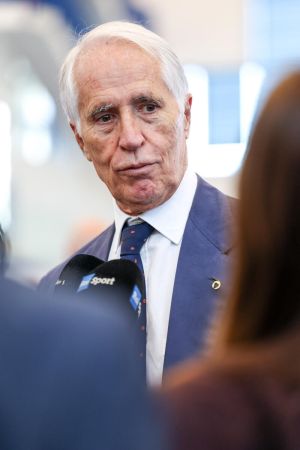 coni cnx127952px