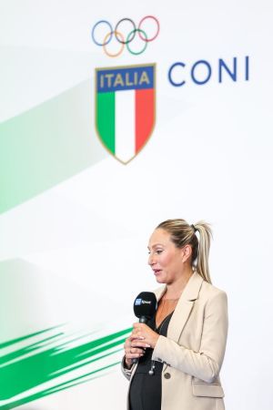 coni cnx128105px