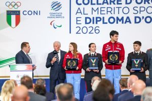 coni cnx128183px