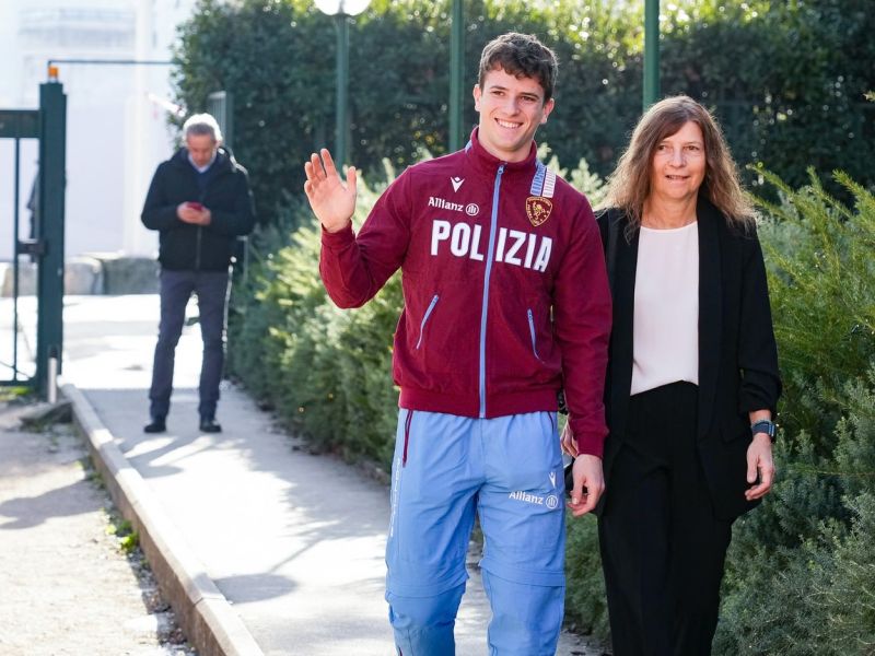 web collari 0011 ph simone ferraro sfa07005 copia 20231222 web collari 0011 ph simone ferraro sfa07005 copia 20231222