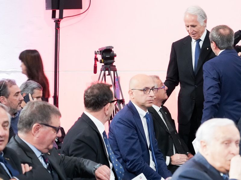 web collari 0060 ph simone ferraro sfa07292 copia 20231222 web collari 0060 ph simone ferraro sfa07292 copia 20231222