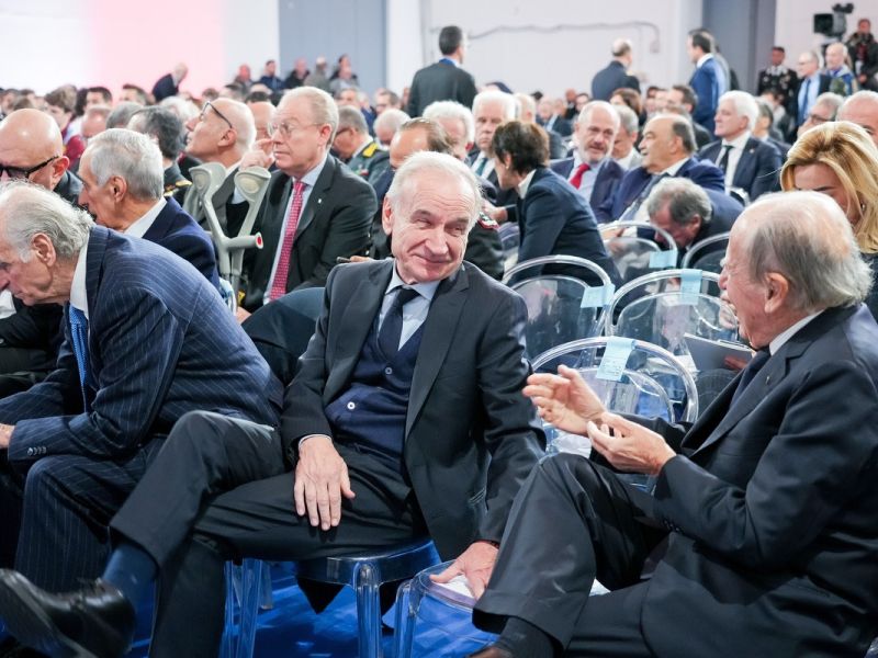 web collari 0078 ph simone ferraro sfa07387 copia 20231222 web collari 0078 ph simone ferraro sfa07387 copia 20231222