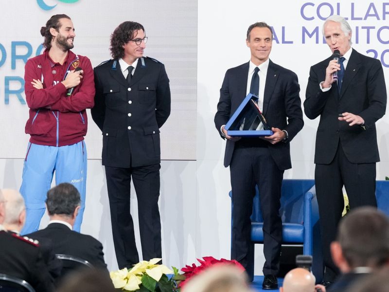 web collari 0191 ph simone ferraro sfa07993 copia 20231222 web collari 0191 ph simone ferraro sfa07993 copia 20231222