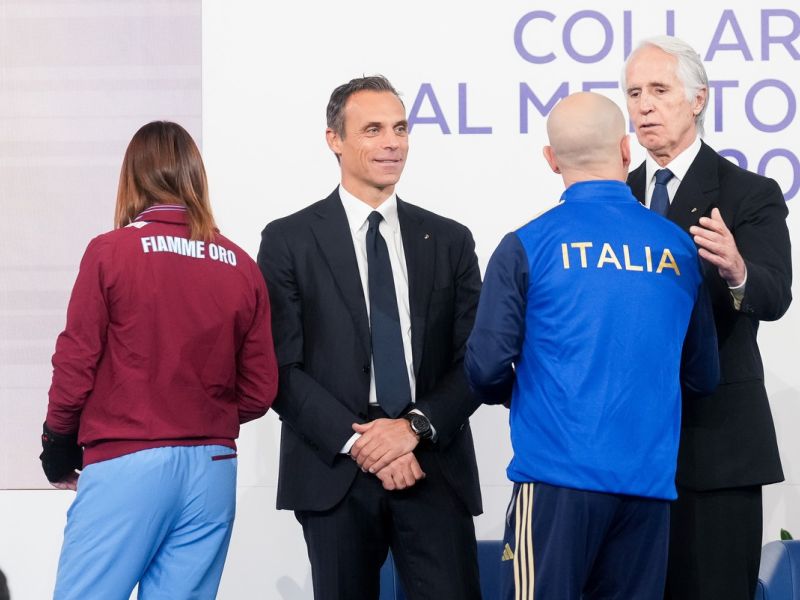 web collari 0243 ph simone ferraro sfa08254 copia 20231222 web collari 0243 ph simone ferraro sfa08254 copia 20231222