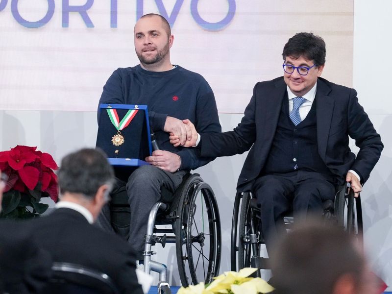 web collari 0255 ph simone ferraro sfa08412 20231222 web collari 0255 ph simone ferraro sfa08412 20231222