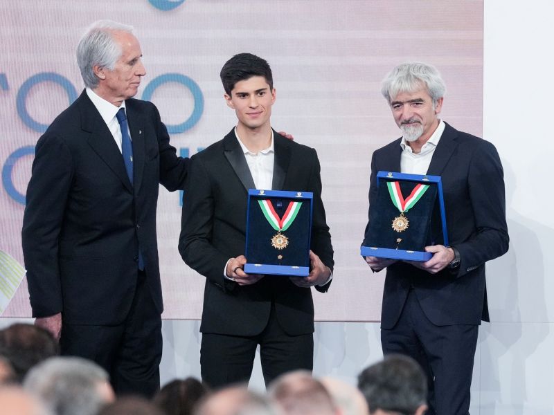 web collari 0320 ph simone ferraro sfa08776 20231222 web collari 0320 ph simone ferraro sfa08776 20231222