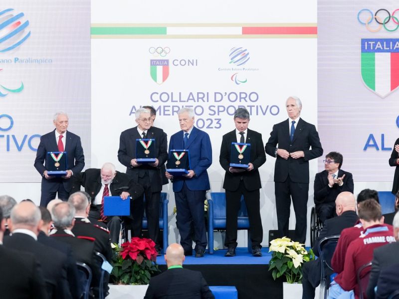 web collari 0338 ph simone ferraro sfa08901 copia 20231222 web collari 0338 ph simone ferraro sfa08901 copia 20231222