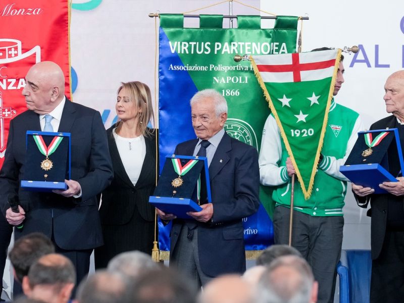 web collari 0360 ph simone ferraro sfa09077 copia 20231222 web collari 0360 ph simone ferraro sfa09077 copia 20231222