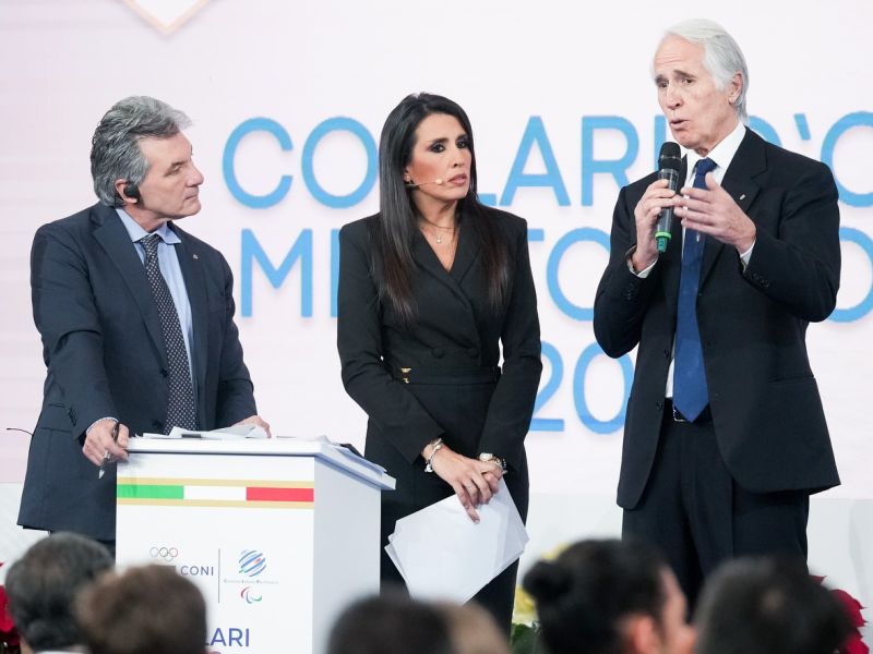 web collari 0372 ph simone ferraro sfa09140 copia 20231222 web collari 0372 ph simone ferraro sfa09140 copia 20231222