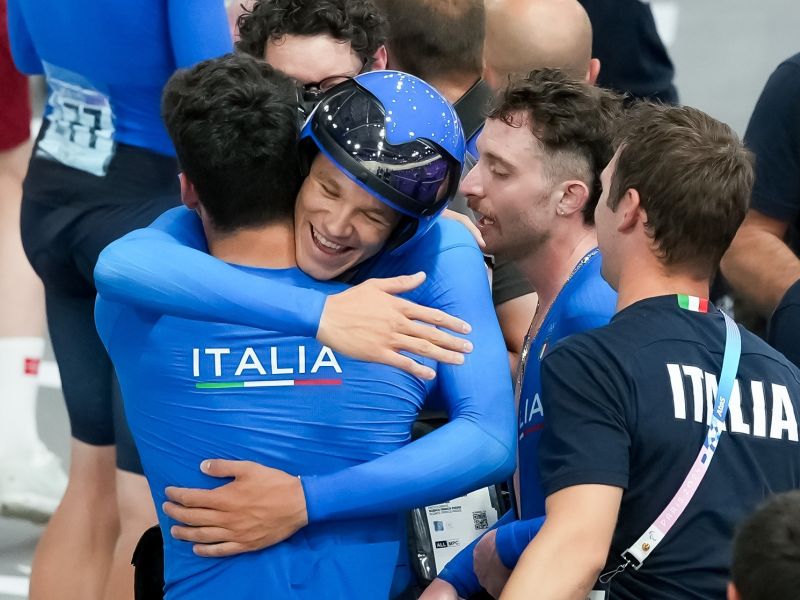 ciclismo pista pista inseguimento a sq u   finale 3 italia danimarca sfb04153 copia simone ferraro ph ciclismo pista pista inseguimento a sq u   finale 3 italia danimarca sfb04153 copia simone ferraro ph