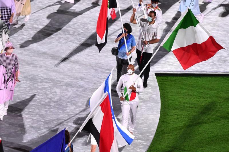 Chiusura foto Simone Ferraro GMT SFE_5897 copia Chiusura foto Simone Ferraro GMT SFE_5897 copia