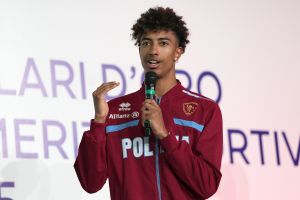 0304 collari oro lpg00928 ph di tondo pagliaricci coni  ph di tondo pagliaricci coni 