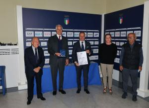 premiazionimezzelanigmt008_20210409_1084394971