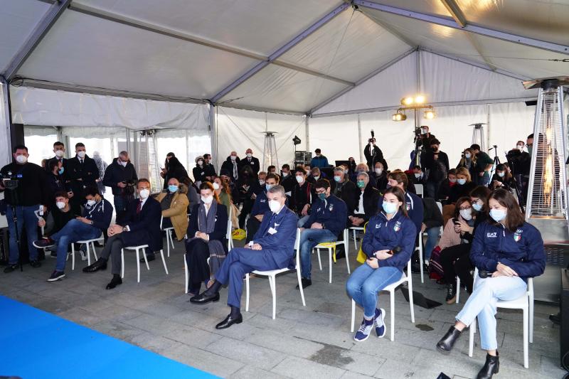 kla05554_20201211_1988879975 kla05554_20201211_1988879975