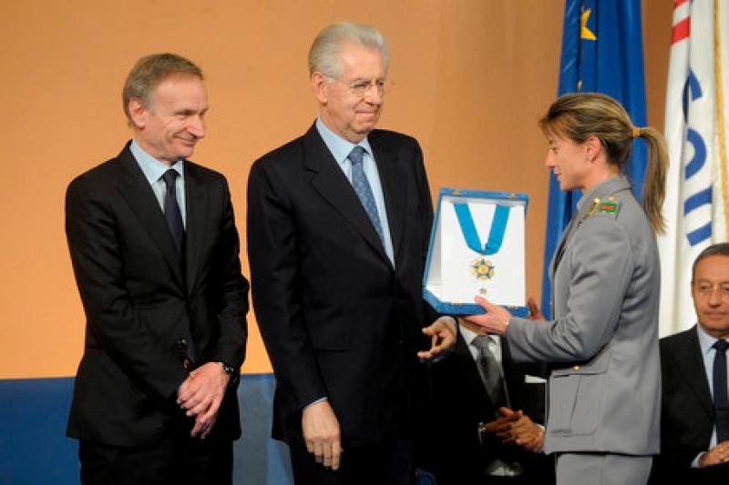 Arianna Follis-002 Arianna Follis-002