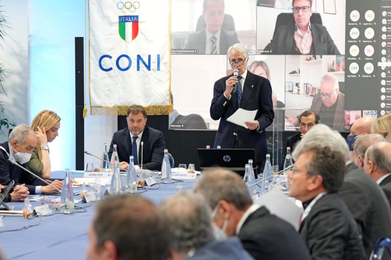 CONI CONSIGLIO foto Simone Ferraro SF105175 copia CONI CONSIGLIO foto Simone Ferraro SF105175 copia