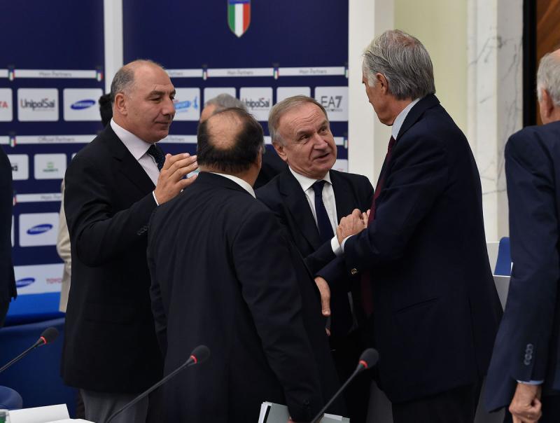 cons naz libro arese  klaus di biasi foto mezzelani gmt058 cons naz libro arese  klaus di biasi foto mezzelani gmt058