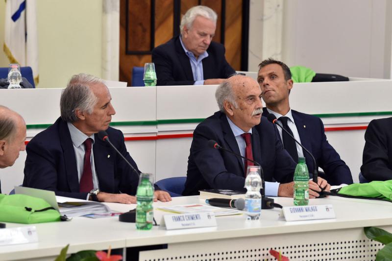 cons naz libro arese  klaus di biasi foto mezzelani gmt079 cons naz libro arese  klaus di biasi foto mezzelani gmt079