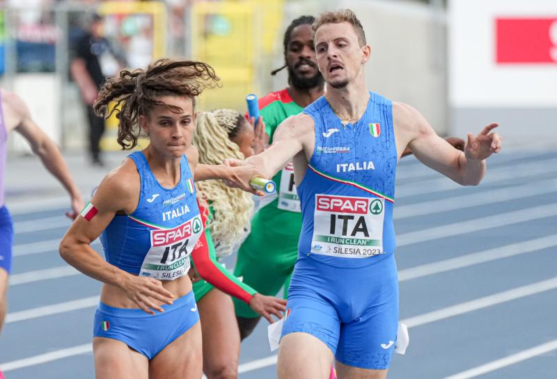 ITA 4x400 mix Ph Simone Ferraro SFA04689 copia ITA 4x400 mix Ph Simone Ferraro SFA04689 copia