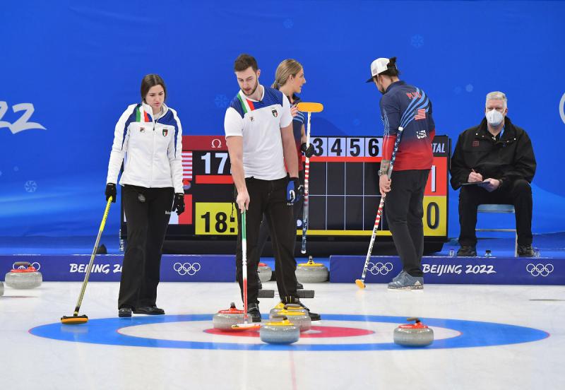 azzurri curling vincono match inaugurale contro usa foto mezzelani gmt sport028 azzurri curling vincono match inaugurale contro usa foto mezzelani gmt sport028